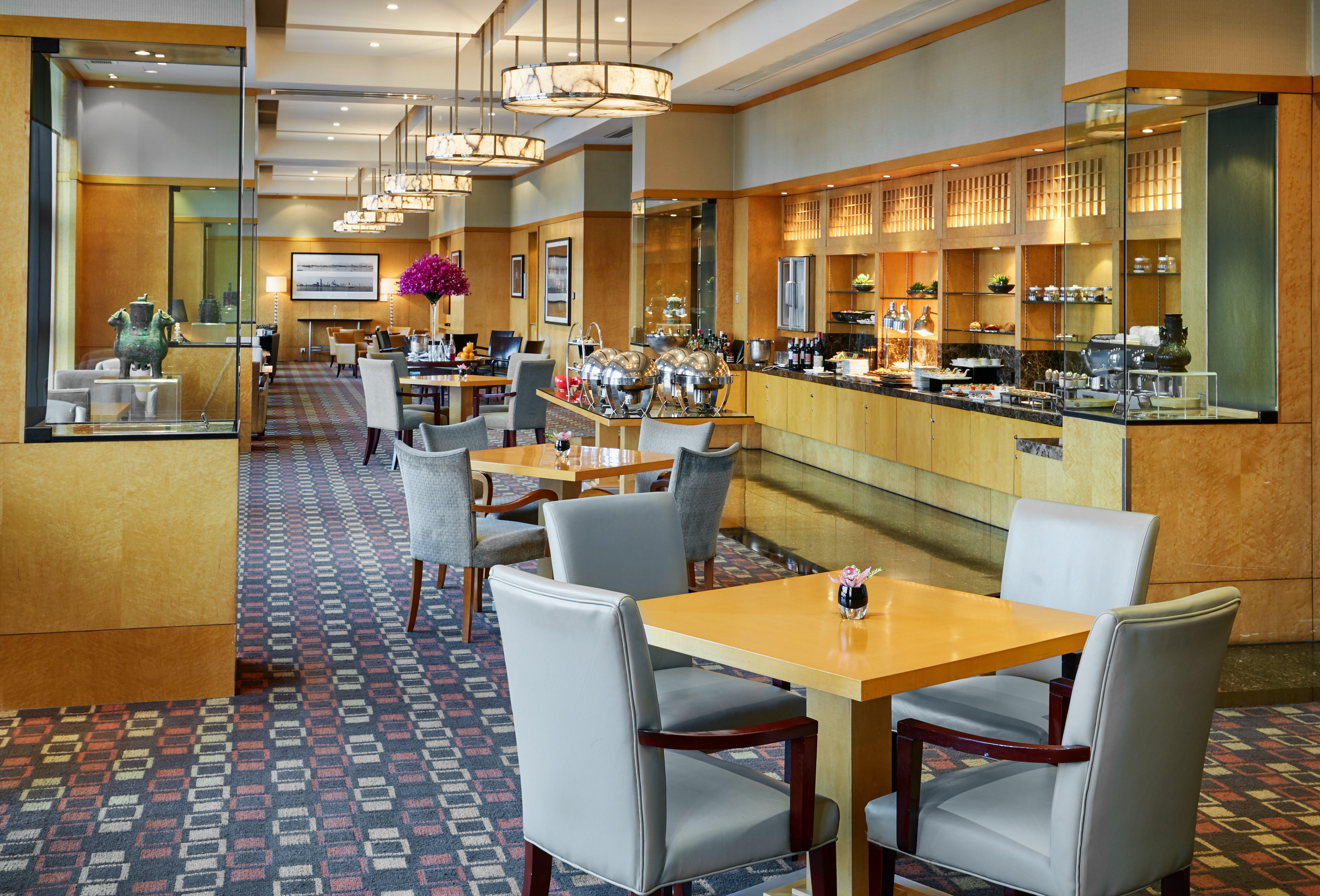 Intercontinental Shanghai Pudong By Ihg מראה חיצוני תמונה