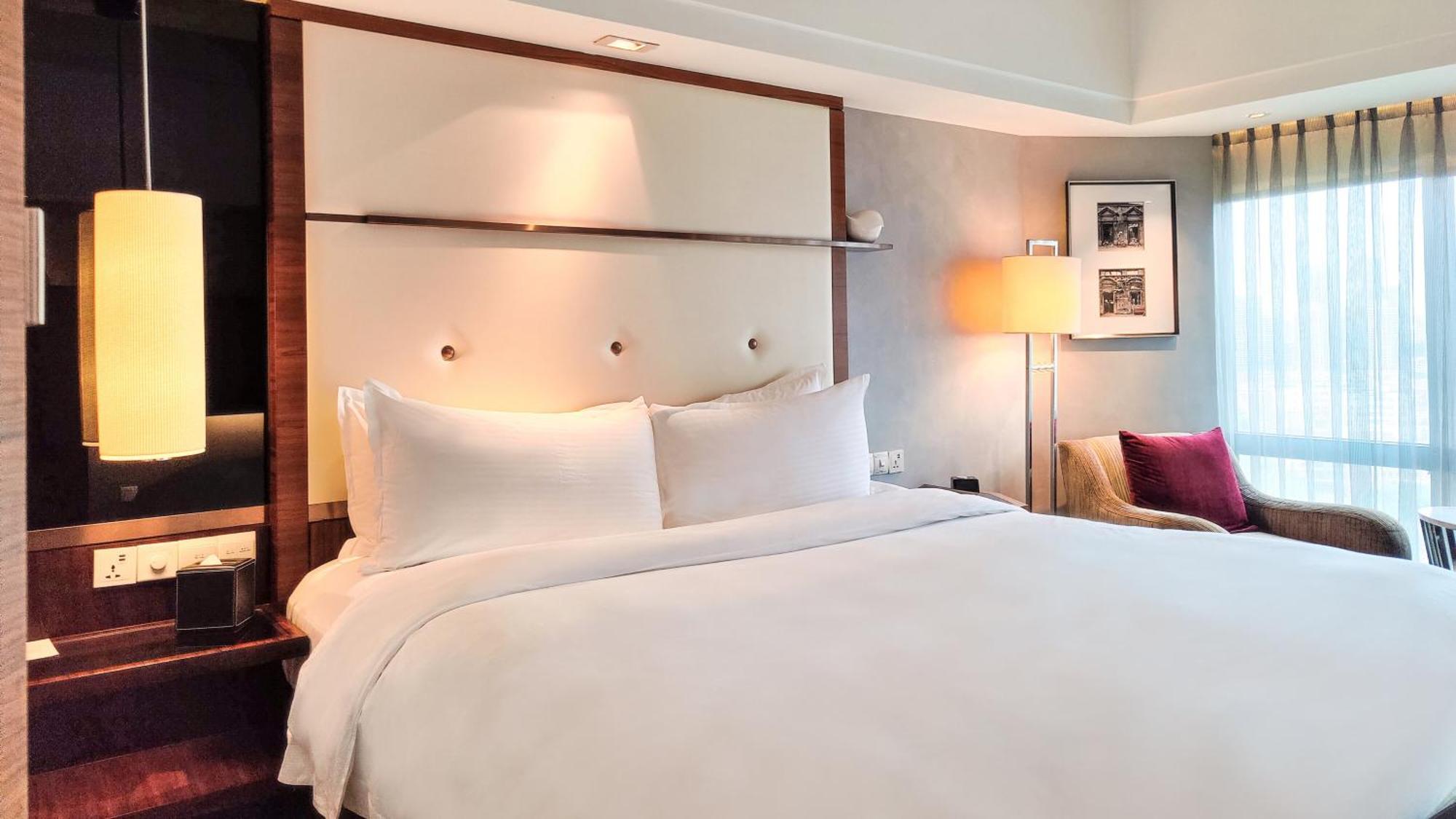Intercontinental Shanghai Pudong By Ihg מראה חיצוני תמונה